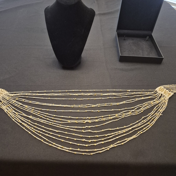 Elegant Gold Beaded Necklace - Picture 6 of 6